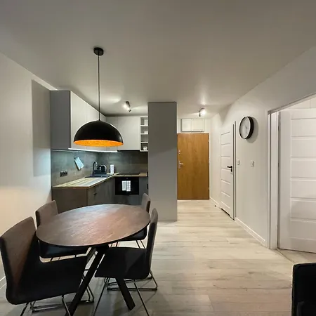 River Paradise With Parking שצ'צ'ין