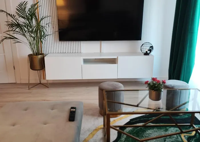 דירה River Paradise With Parking שצ'צ'ין